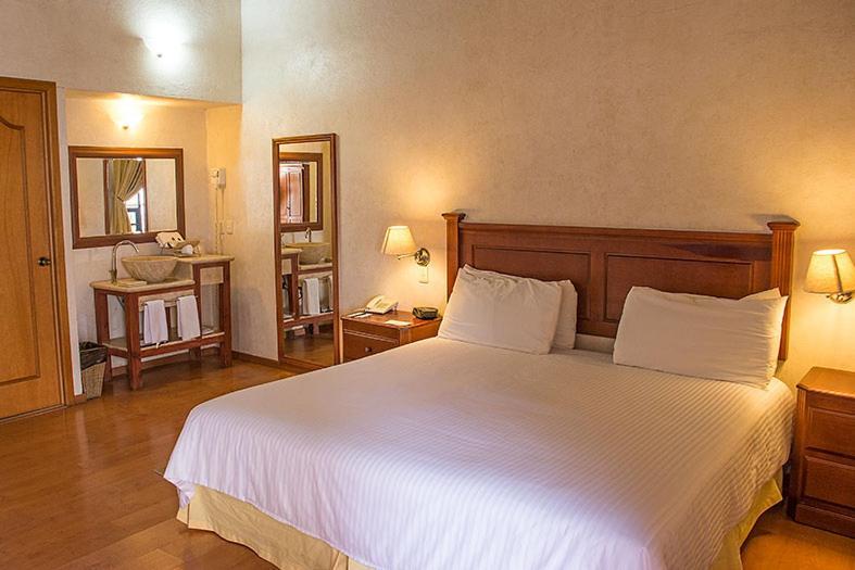 Hostal De La Monja Durango Ruang foto