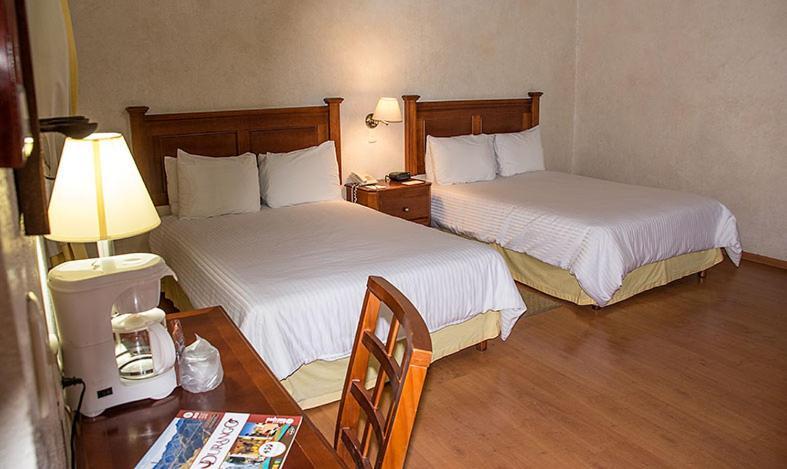 Hostal De La Monja Durango Ruang foto