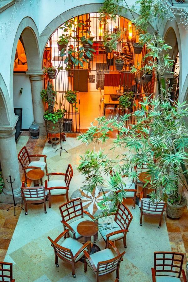 Hostal De La Monja Durango Bagian luar foto